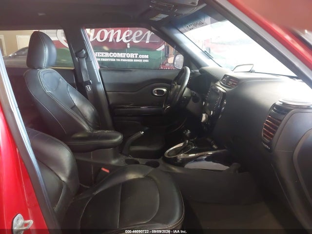 46090722 :رقم المزاد ، KNDJP3A5XF7773828 vin ، 2015 Kia Soul + مزاد بيع