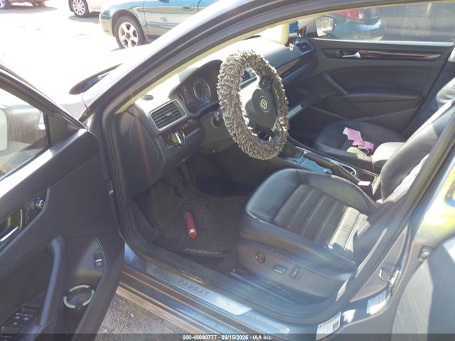Продаж на аукціоні авто 2014 Volkswagen Passat 1.8t Sel Premium, vin: 1VWCT7A35EC066505, номер лоту: 46090777