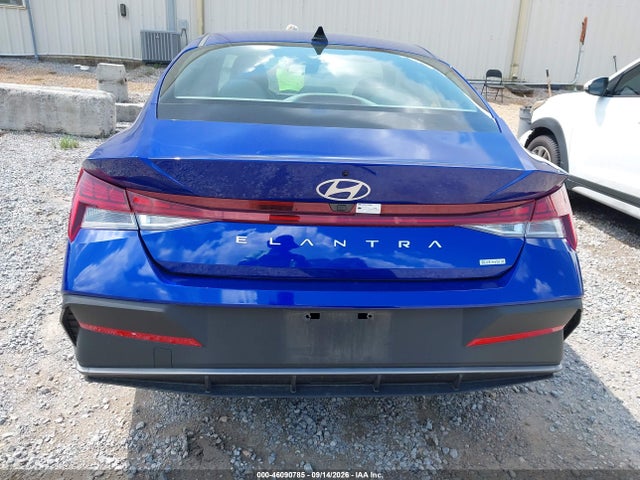 46090785 :رقم المزاد ، KMHLM4DJ6SU167241 vin ، 2025 Hyundai Elantra Hybrid Blue مزاد بيع