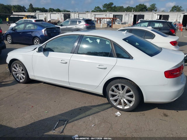 Продажа на аукционе авто 2013 Audi A4 2.0t Premium, vin: WAUFFAFL3DN035833, номер лота: 46090792