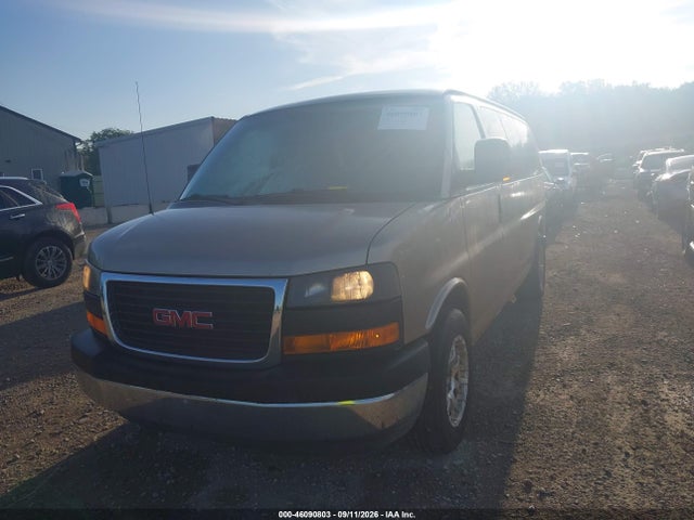 46090803 :رقم المزاد ، 1GKUHCD47A1158084 vin ، 2010 Gmc Savana 1500 Lt مزاد بيع
