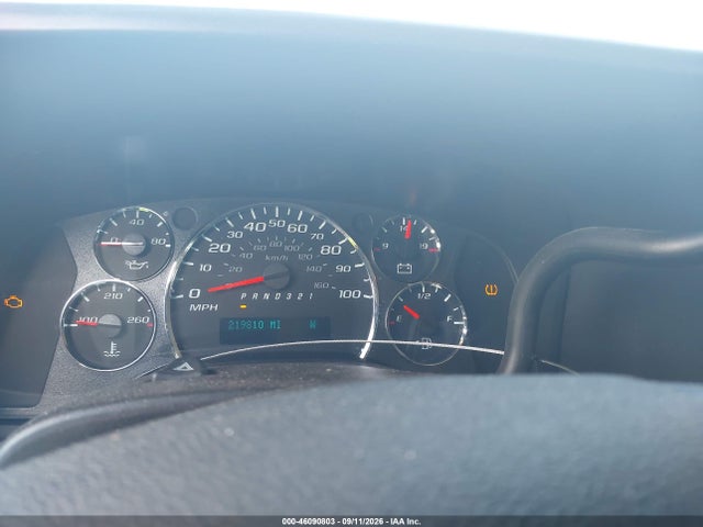 46090803 :رقم المزاد ، 1GKUHCD47A1158084 vin ، 2010 Gmc Savana 1500 Lt مزاد بيع