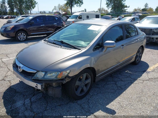 46090804 :رقم المزاد ، 19XFA1F69AE064197 vin ، 2010 Honda Civic Lx-s مزاد بيع