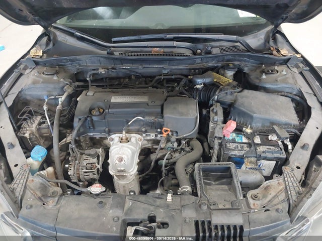 46090806 :رقم المزاد ، 1HGCR2F30EA158812 vin ، 2014 Honda Accord Lx مزاد بيع