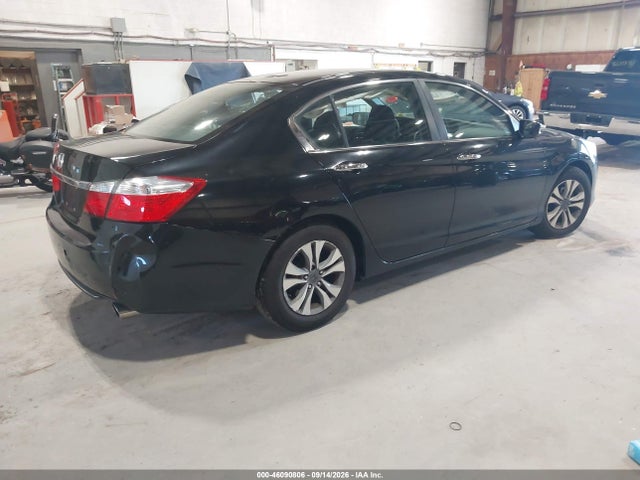 46090806 :رقم المزاد ، 1HGCR2F30EA158812 vin ، 2014 Honda Accord Lx مزاد بيع
