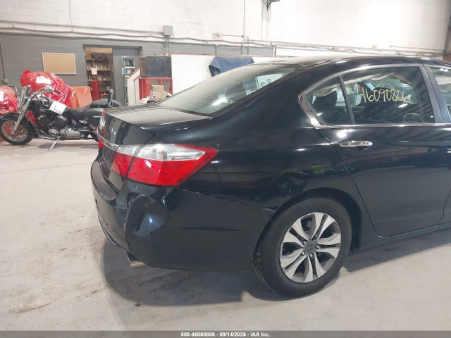 46090806 :رقم المزاد ، 1HGCR2F30EA158812 vin ، 2014 Honda Accord Lx مزاد بيع