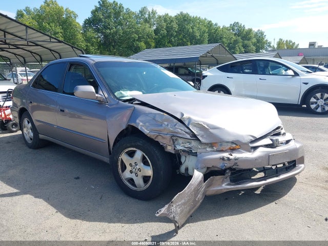 Продаж на аукціоні авто 2000 Honda Accord 3.0 Ex, vin: 1HGCG165XYA038800, номер лоту: 46090821