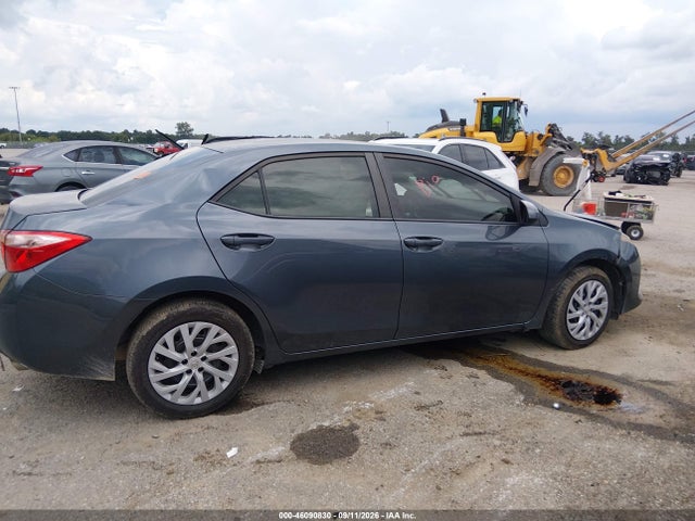 2017 Toyota Corolla Le მანქანა იყიდება აუქციონზე, vin: 5YFBURHE4HP597463, აუქციონის ნომერი: 46090830