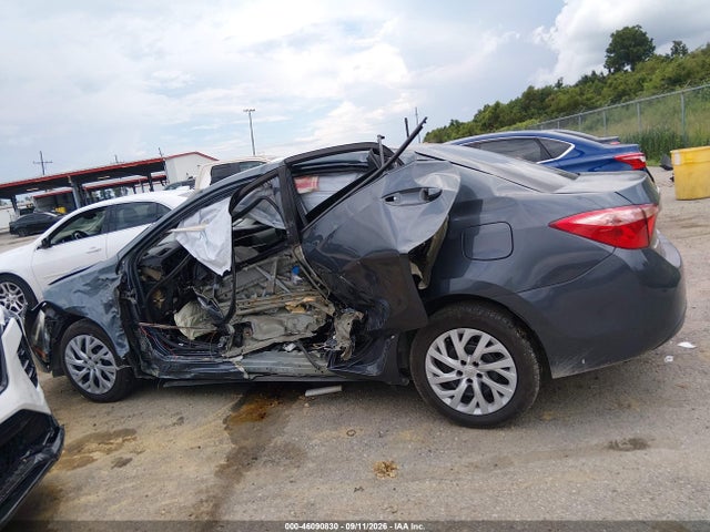 2017 Toyota Corolla Le მანქანა იყიდება აუქციონზე, vin: 5YFBURHE4HP597463, აუქციონის ნომერი: 46090830