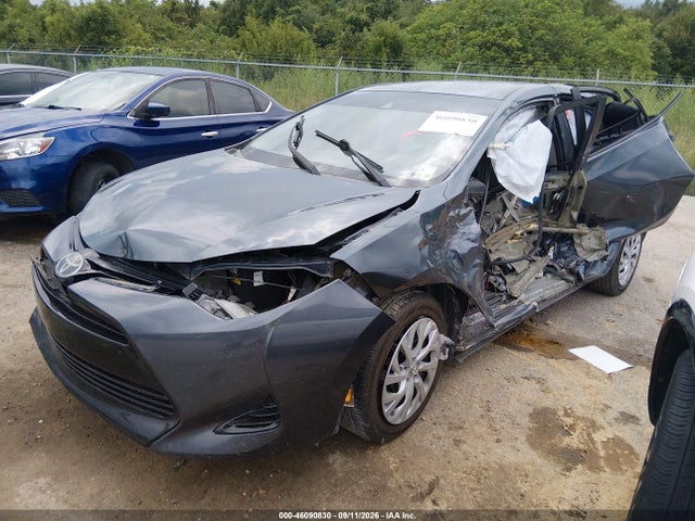 2017 Toyota Corolla Le მანქანა იყიდება აუქციონზე, vin: 5YFBURHE4HP597463, აუქციონის ნომერი: 46090830