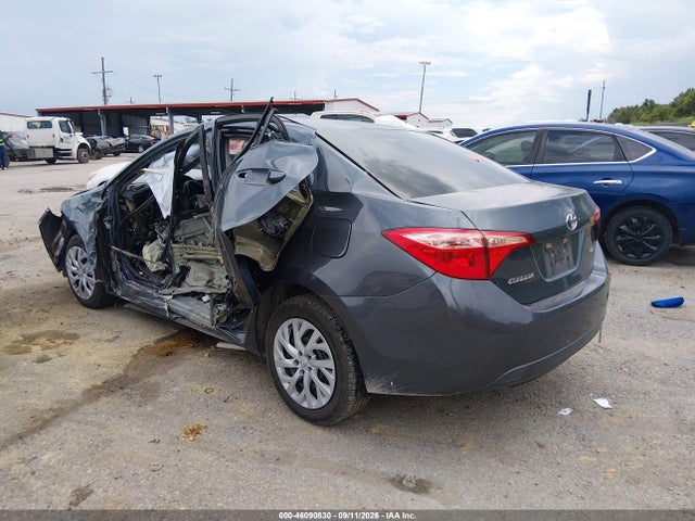 2017 Toyota Corolla Le მანქანა იყიდება აუქციონზე, vin: 5YFBURHE4HP597463, აუქციონის ნომერი: 46090830
