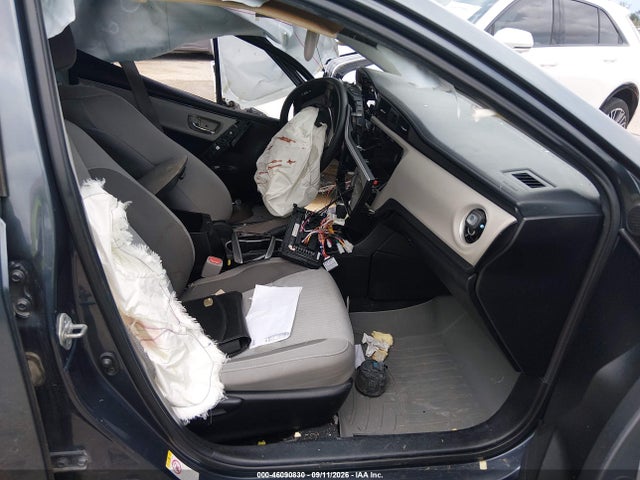 2017 Toyota Corolla Le მანქანა იყიდება აუქციონზე, vin: 5YFBURHE4HP597463, აუქციონის ნომერი: 46090830