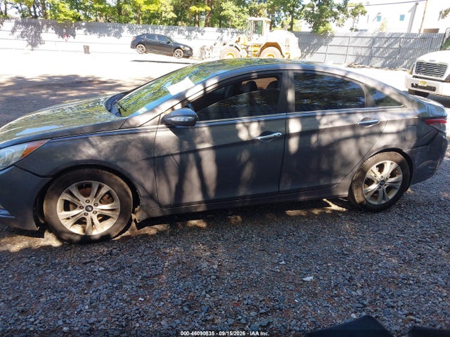 46090835 :رقم المزاد ، 5NPEC4AC9BH277801 vin ، 2011 Hyundai Sonata Limited مزاد بيع