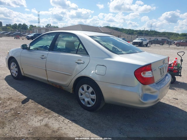 2003 Toyota Camry Le მანქანა იყიდება აუქციონზე, vin: 4T1BE32K73U784440, აუქციონის ნომერი: 46090839