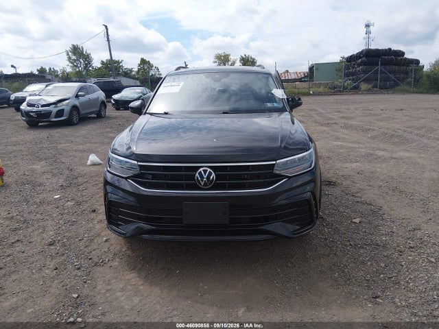 46090858 :رقم المزاد ، 3VV8B7AX4RM034228 vin ، 2024 Volkswagen Tiguan 2.0t Se R-line Black مزاد بيع