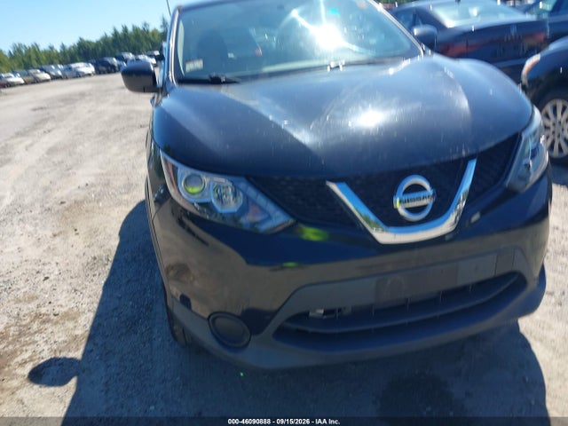 JN1BJ1CR5HW142264 Nissan Rogue Sport S