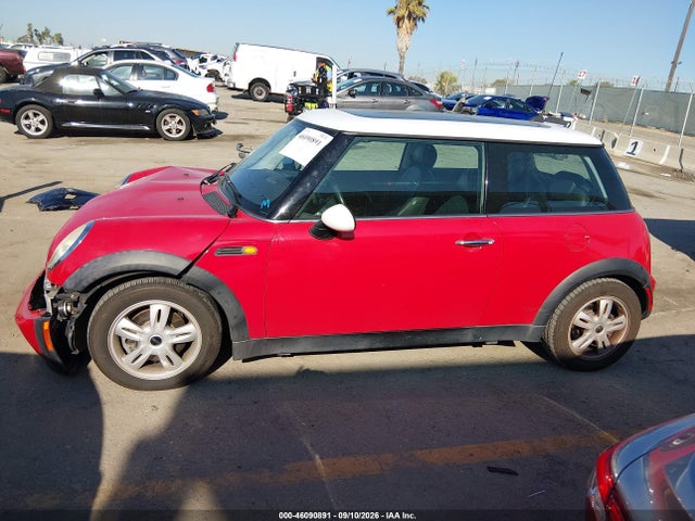 Продаж на аукціоні авто 2006 Mini Cooper, vin: WMWRC33546TJ78358, номер лоту: 46090891