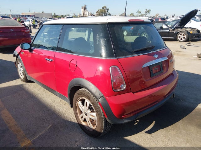 Продаж на аукціоні авто 2006 Mini Cooper, vin: WMWRC33546TJ78358, номер лоту: 46090891