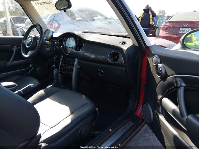 Продаж на аукціоні авто 2006 Mini Cooper, vin: WMWRC33546TJ78358, номер лоту: 46090891