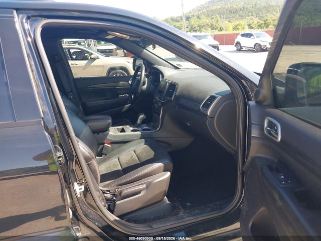 46090909 :رقم المزاد ، 1C4RJFAG1MC701721 vin ، 2021 Jeep Grand Cherokee Laredo X 4x4 مزاد بيع