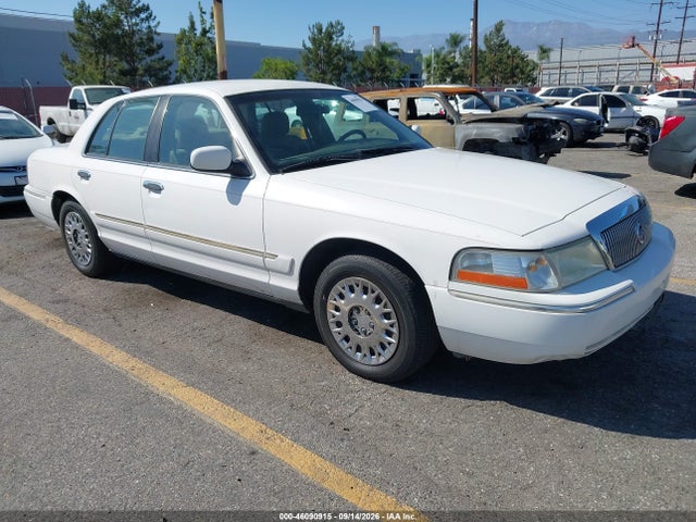 46090915 :رقم المزاد ، 2MEFM74W33X639743 vin ، 2003 Mercury Grand Marquis Gs مزاد بيع