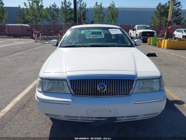 46090915 :رقم المزاد ، 2MEFM74W33X639743 vin ، 2003 Mercury Grand Marquis Gs مزاد بيع