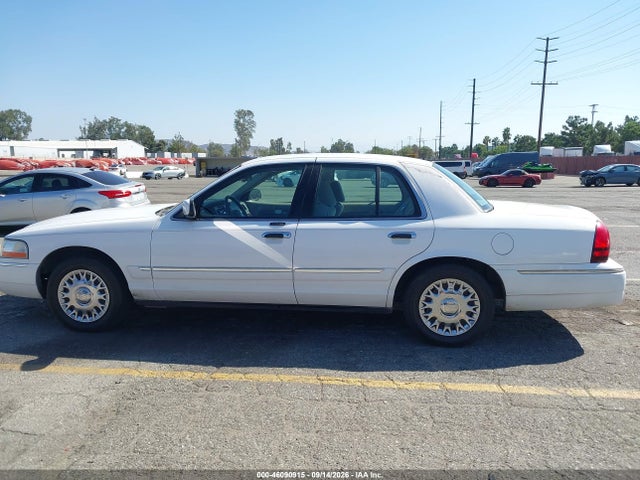 46090915 :رقم المزاد ، 2MEFM74W33X639743 vin ، 2003 Mercury Grand Marquis Gs مزاد بيع