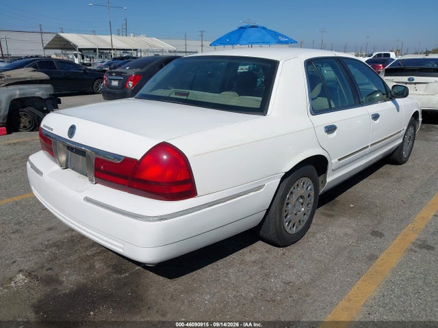 46090915 :رقم المزاد ، 2MEFM74W33X639743 vin ، 2003 Mercury Grand Marquis Gs مزاد بيع