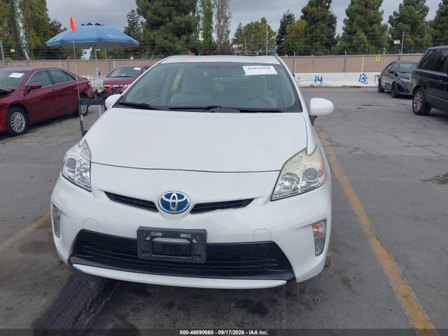 Toyota Prius Two 2015 JTDKN3DU6F0399949 Image 12