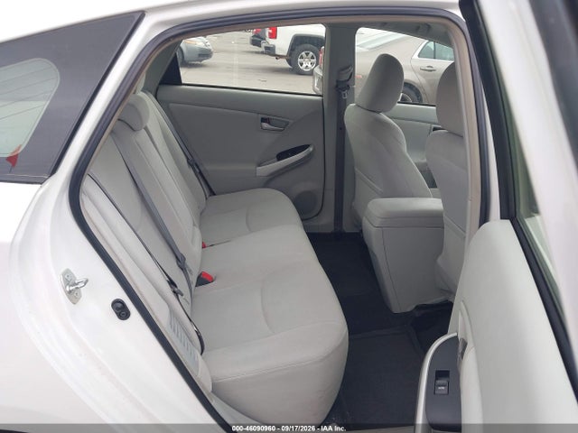 Toyota Prius Two 2015 JTDKN3DU6F0399949 Image 8