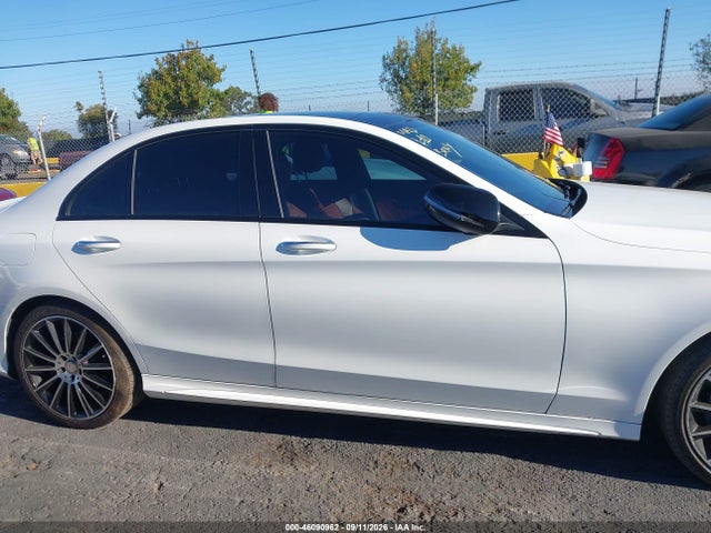 2016 Mercedes-benz C 300 Sport მანქანა იყიდება აუქციონზე, vin: 55SWF4JB3GU175742, აუქციონის ნომერი: 46090962