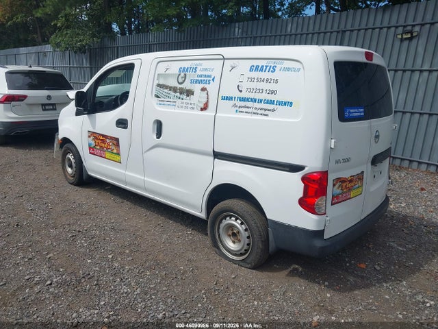 2015 Nissan Nv200 Sv მანქანა იყიდება აუქციონზე, vin: 3N6CM0KN9FK700608, აუქციონის ნომერი: 46090986