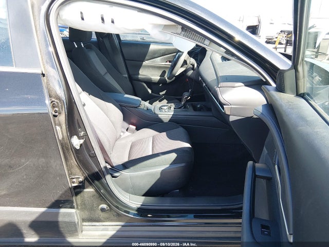2024 Mazda Cx-30 2.5 S მანქანა იყიდება აუქციონზე, vin: 3MVDMBAM0RM710396, აუქციონის ნომერი: 46090990