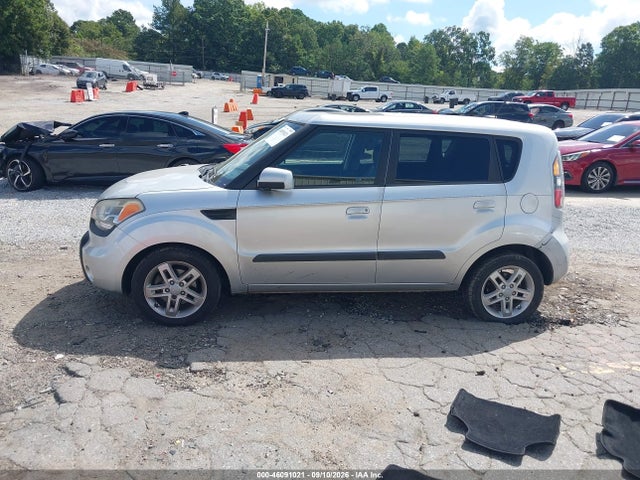 46091021 :رقم المزاد ، KNDJT2A22A7703972 vin ، 2010 Kia Soul + مزاد بيع