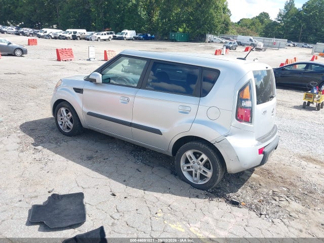 46091021 :رقم المزاد ، KNDJT2A22A7703972 vin ، 2010 Kia Soul + مزاد بيع