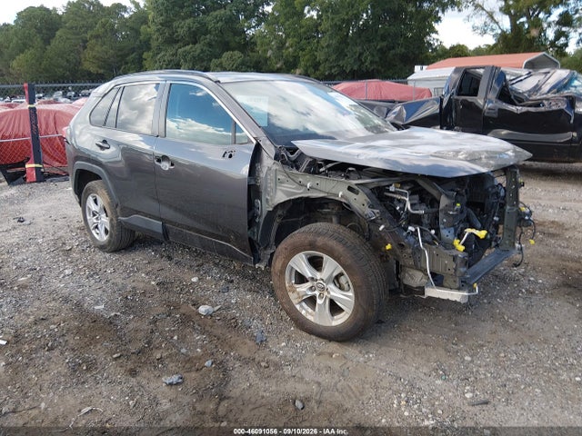 Продаж на аукціоні авто 2021 Toyota Rav4 Xle, vin: 2T3W1RFV2MC102210, номер лоту: 46091056