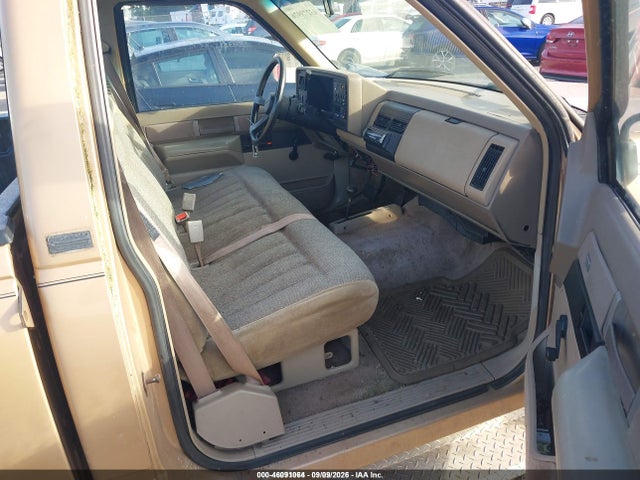 Aukcja sprzedaży 1988 Chevrolet Gmt-400 K2500, vin: 1GCFK24K7JE152082, numer aukcji: 46091064