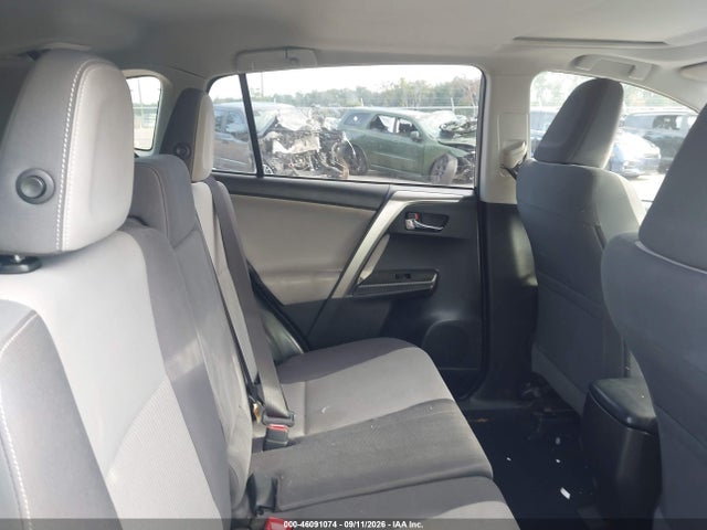 2014 Toyota Rav4 Xle მანქანა იყიდება აუქციონზე, vin: JTMWFREV9ED039574, აუქციონის ნომერი: 46091074
