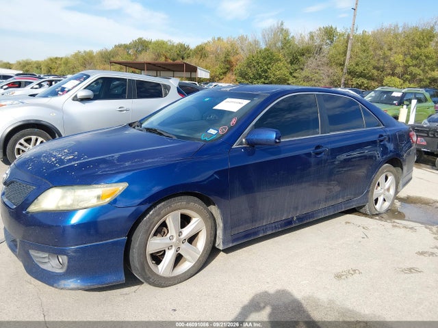 46091086 :رقم المزاد ، 4T1BF3EK0BU656631 vin ، 2011 Toyota Camry Se مزاد بيع