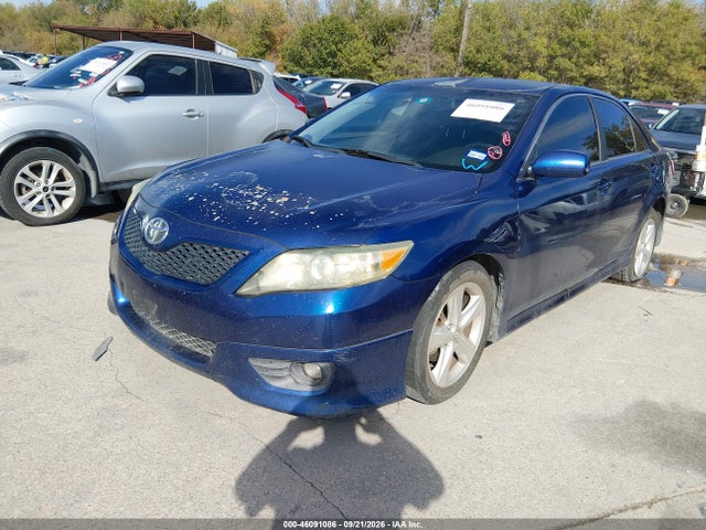 46091086 :رقم المزاد ، 4T1BF3EK0BU656631 vin ، 2011 Toyota Camry Se مزاد بيع