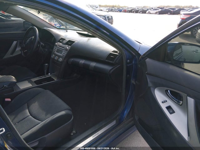 46091086 :رقم المزاد ، 4T1BF3EK0BU656631 vin ، 2011 Toyota Camry Se مزاد بيع