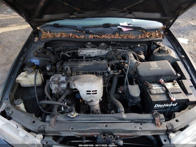 46091089 :رقم المزاد ، 4T1BG22K0YU975757 vin ، 2000 Toyota Camry Le مزاد بيع