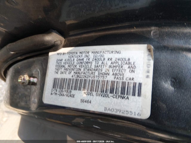 46091089 :رقم المزاد ، 4T1BG22K0YU975757 vin ، 2000 Toyota Camry Le مزاد بيع