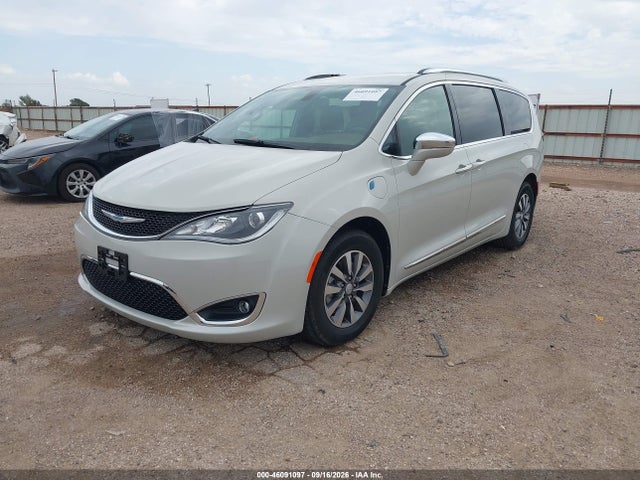2020 Chrysler Pacifica Hybrid Limited მანქანა იყიდება აუქციონზე, vin: 2C4RC1N7XLR287819, აუქციონის ნომერი: 46091097