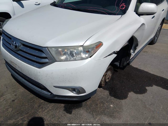 Продаж на аукціоні авто 2011 Toyota Highlander Limited V6, vin: 5TDDK3EH3BS043243, номер лоту: 46091111