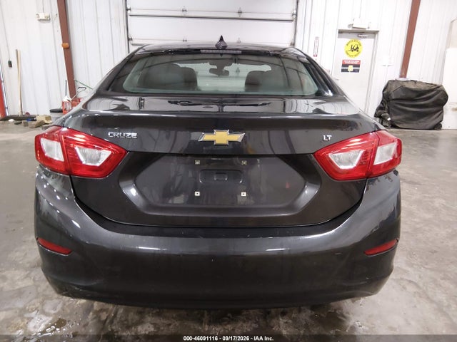 46091116 :رقم المزاد ، 1G1BE5SM2H7209100 vin ، 2017 Chevrolet Cruze Lt Auto مزاد بيع