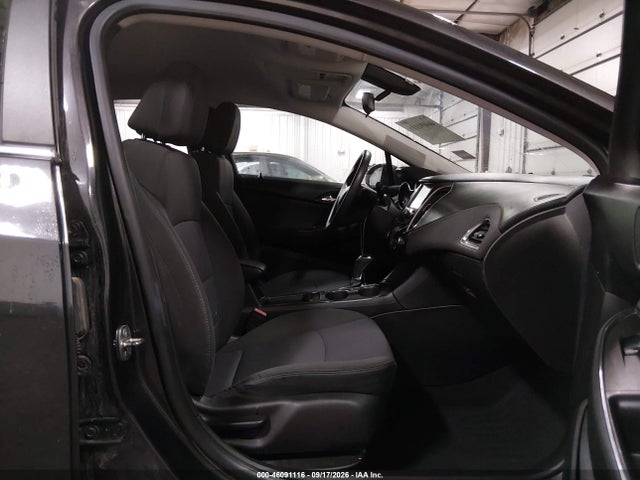 46091116 :رقم المزاد ، 1G1BE5SM2H7209100 vin ، 2017 Chevrolet Cruze Lt Auto مزاد بيع