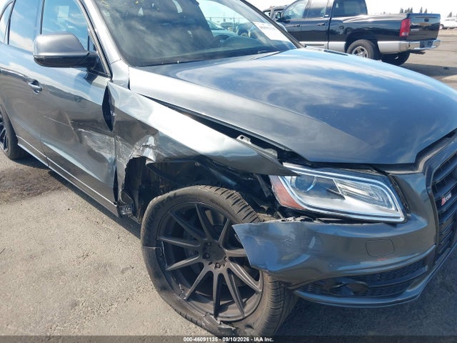 WA1CCAFP0GA053780 Audi Sq5 3.0t Premium Plus