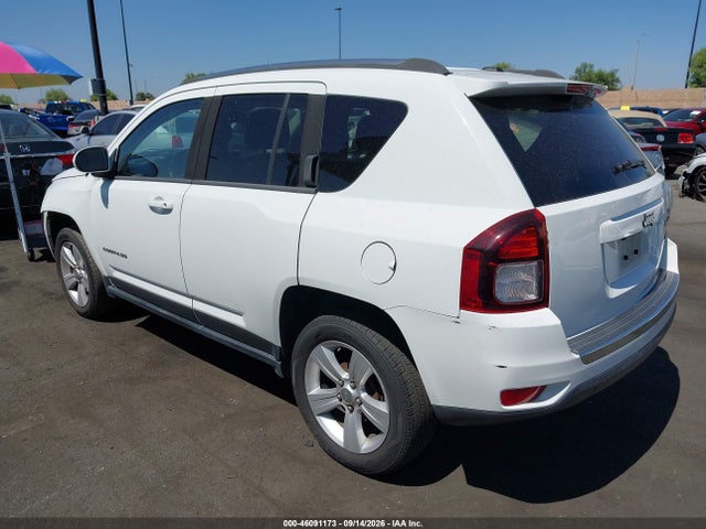 46091173 :رقم المزاد ، 1C4NJCEA8FD362097 vin ، 2015 Jeep Compass High Altitude Edition مزاد بيع