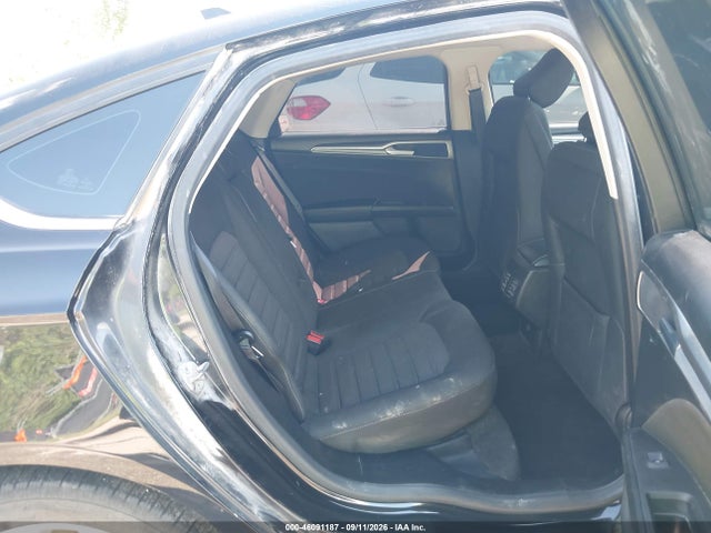 46091187 :رقم المزاد ، 3FA6P0HD0LR123157 vin ، 2020 Ford Fusion Se مزاد بيع